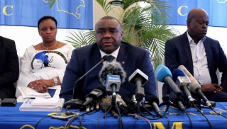 Eve Bazaiba sur invalidation de Bemba : « Une simple lettre de Thambwe Mwamba a remplacé la loi électorale dans l’examen des candidatures »